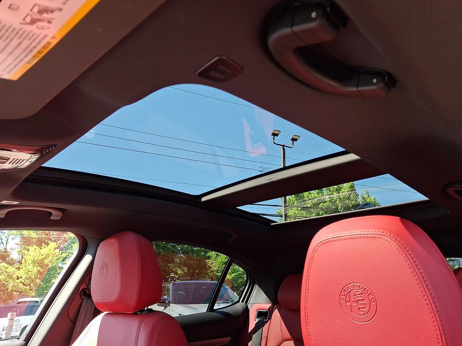 2025 Alfa Romeo Stelvio AWD