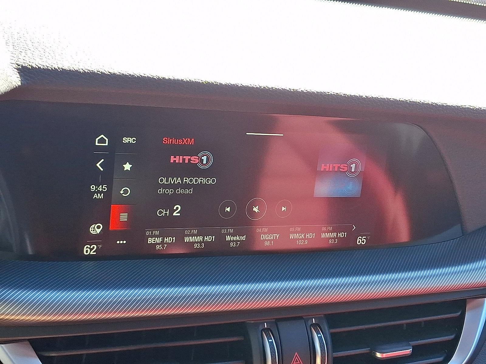 2025 Alfa Romeo Stelvio AWD