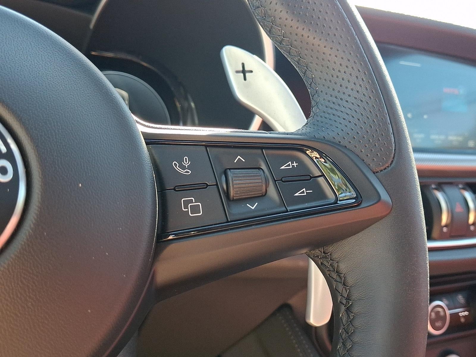 2025 Alfa Romeo Stelvio AWD