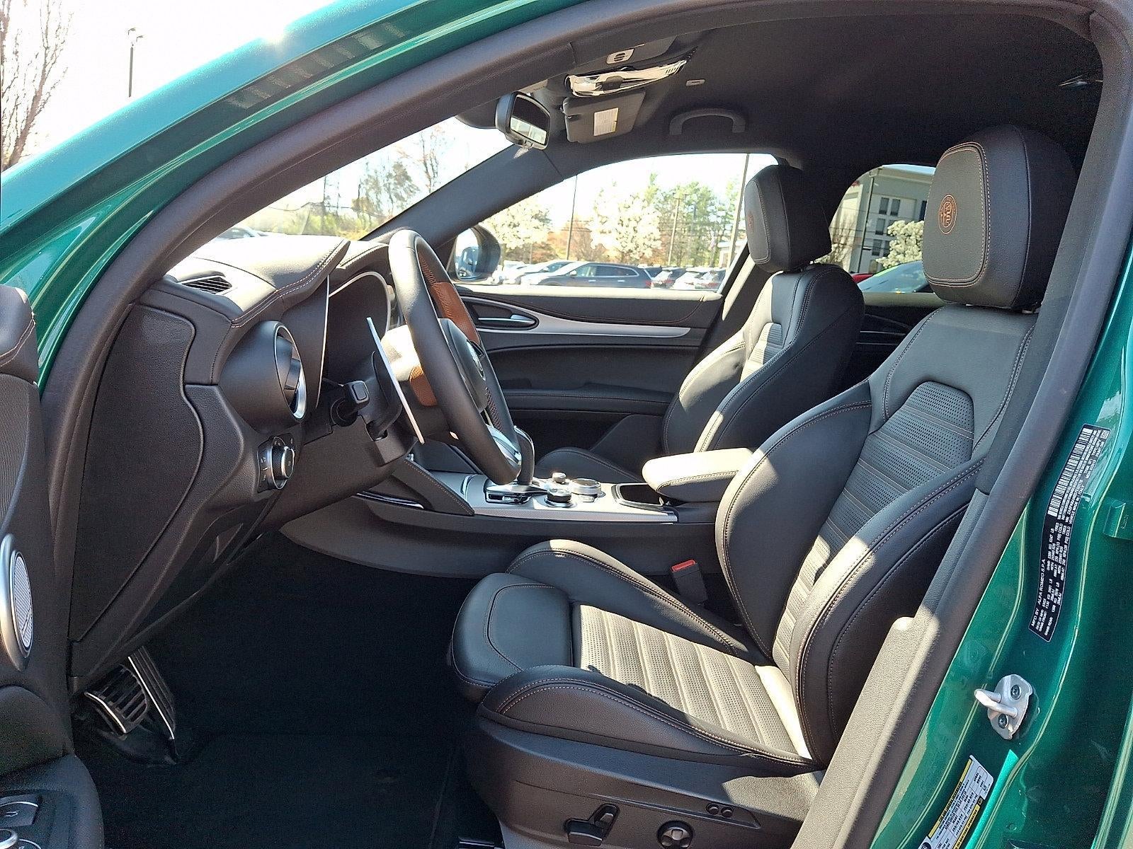 2025 Alfa Romeo Stelvio AWD