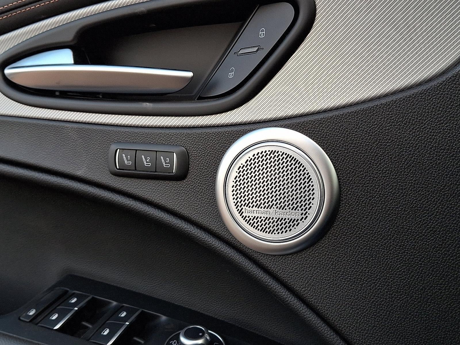 2025 Alfa Romeo Stelvio AWD