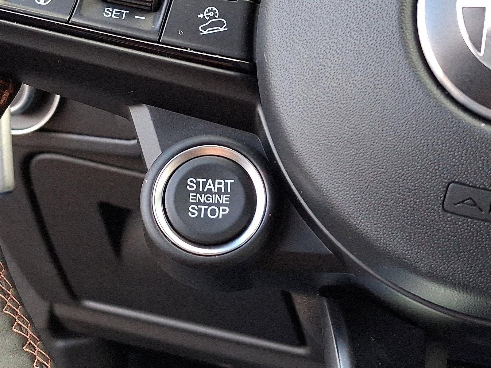 2025 Alfa Romeo Stelvio AWD