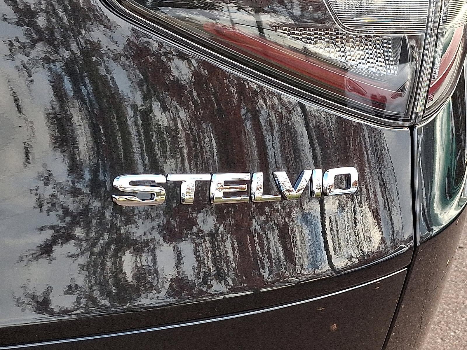 2025 Alfa Romeo Stelvio AWD