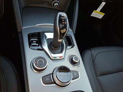 2025 Alfa Romeo Stelvio AWD