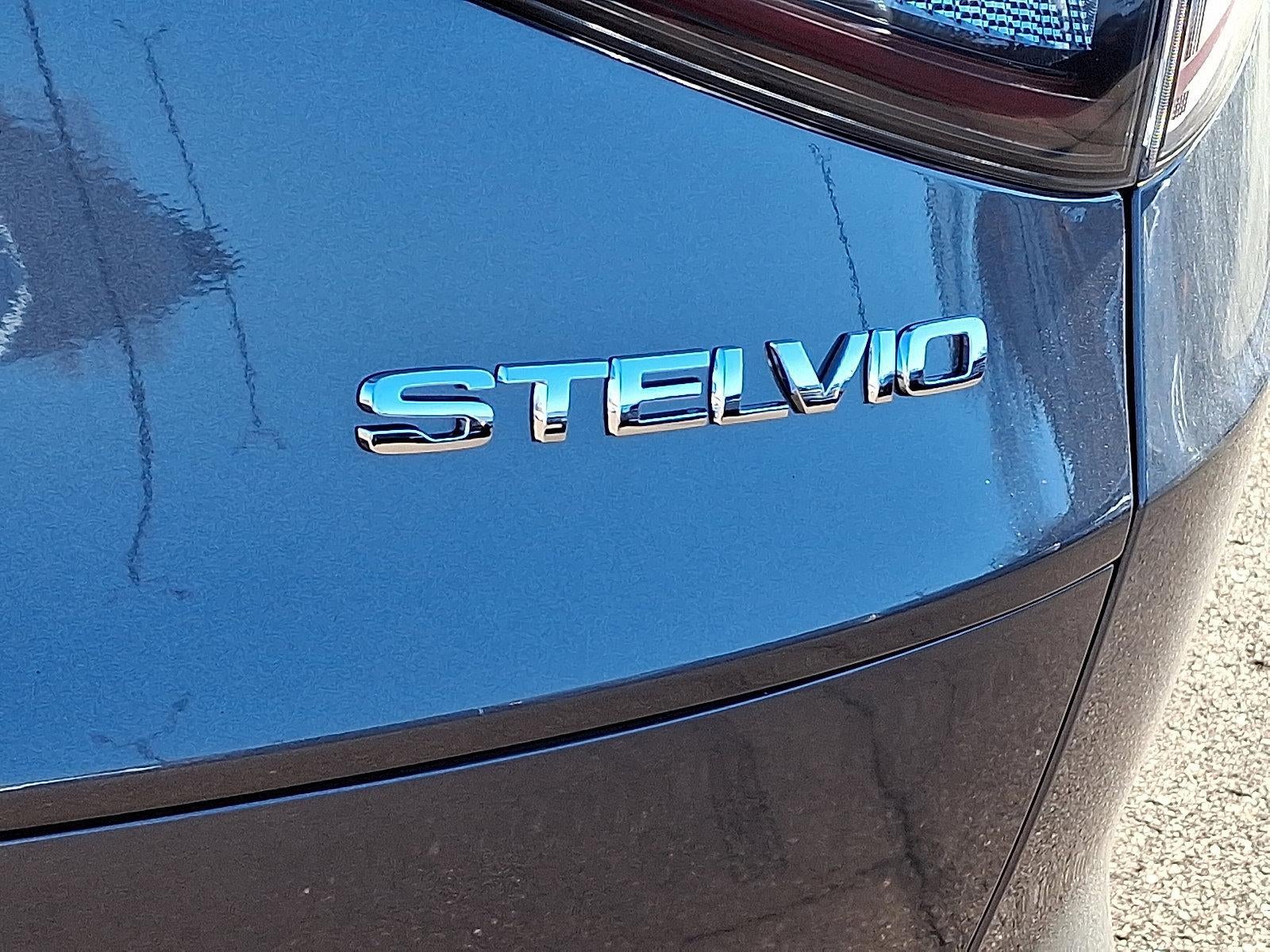 2025 Alfa Romeo Stelvio AWD