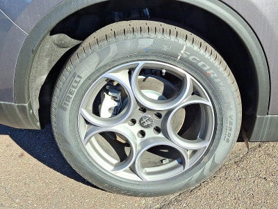 2025 Alfa Romeo Stelvio AWD