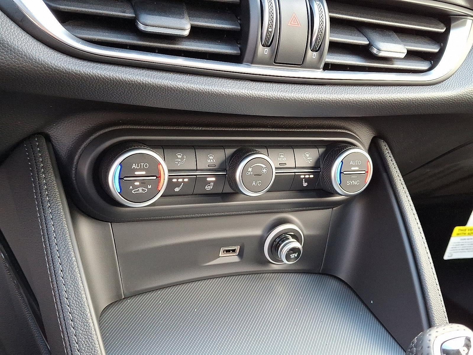 2025 Alfa Romeo Stelvio AWD