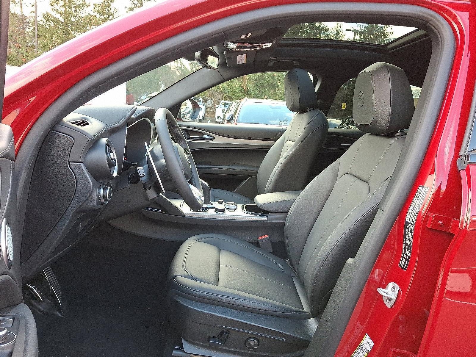 2025 Alfa Romeo Stelvio AWD