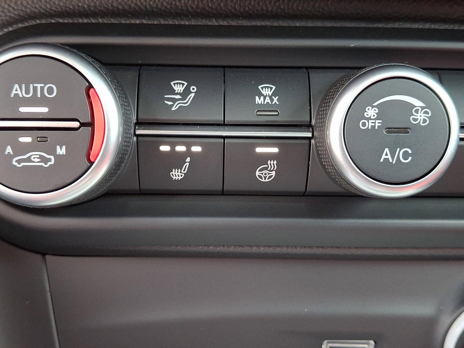 2025 Alfa Romeo Stelvio AWD