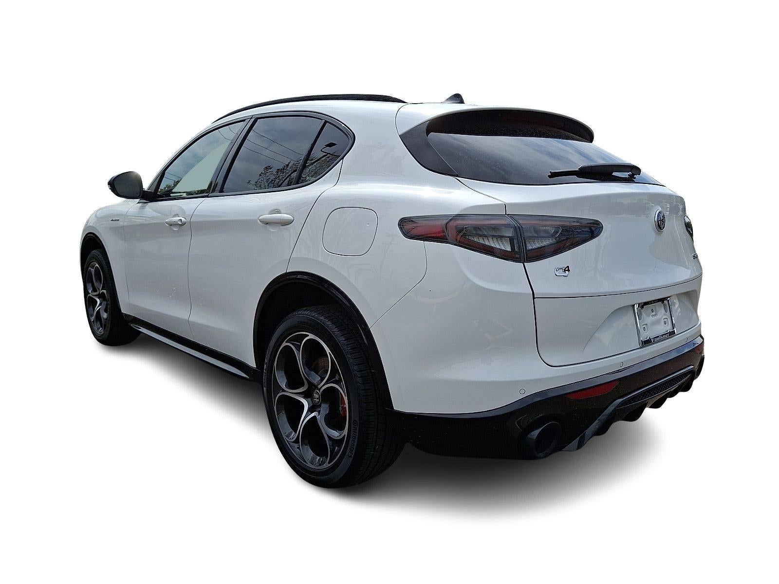 2025 Alfa Romeo Stelvio AWD