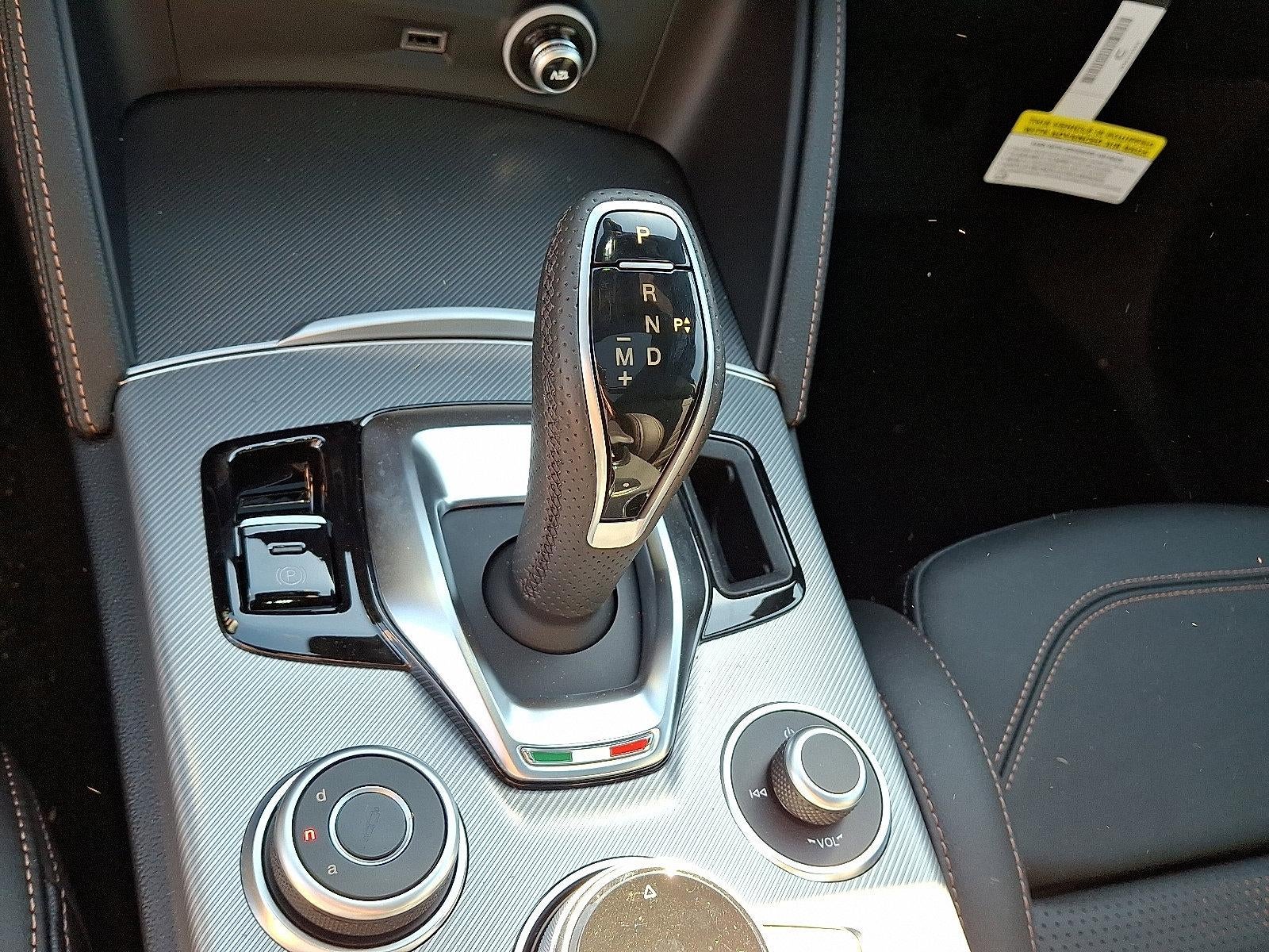 2025 Alfa Romeo Stelvio AWD