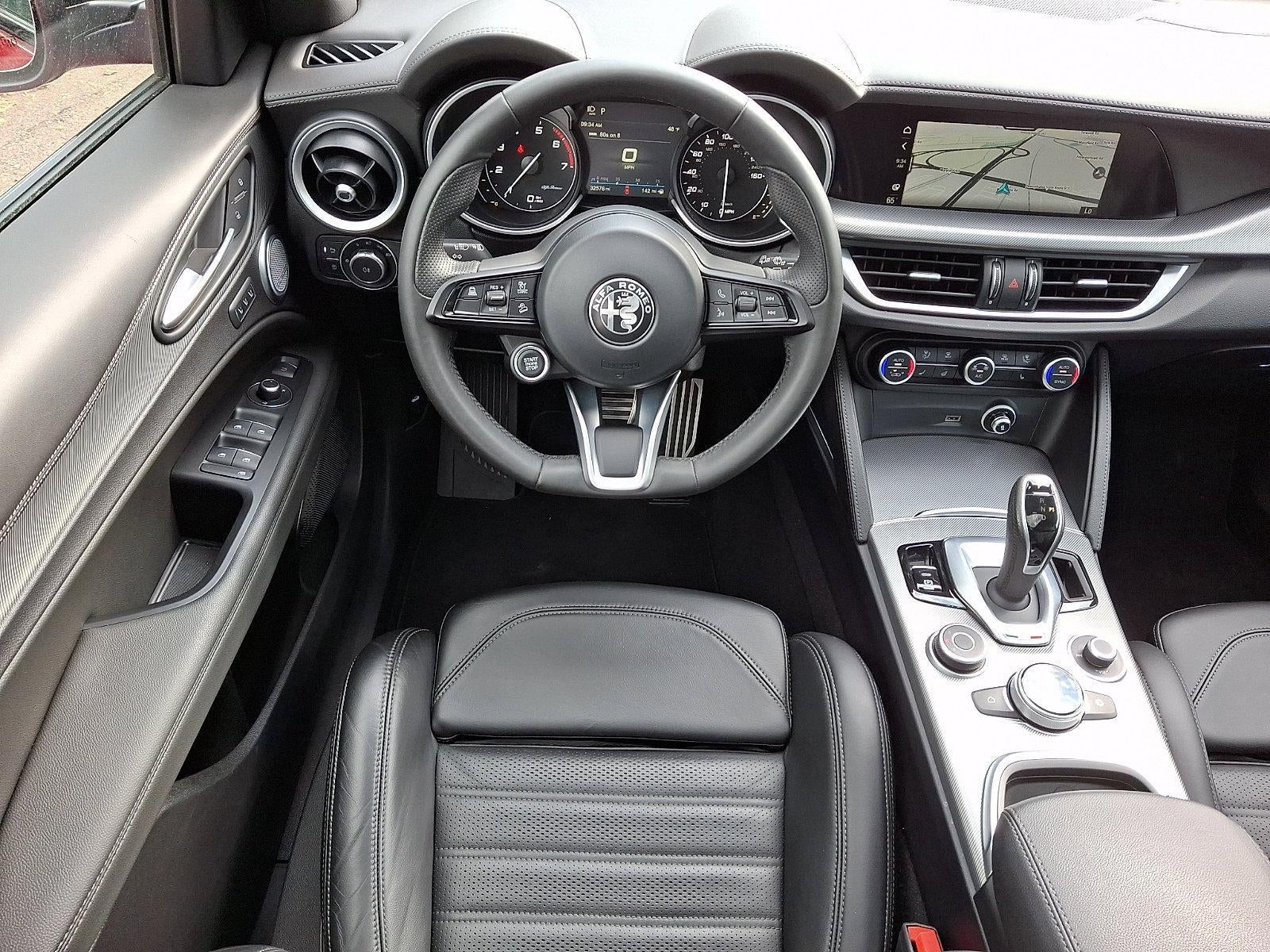 2023 Alfa Romeo Stelvio Veloce AWD