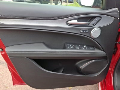 2023 Alfa Romeo Stelvio Veloce AWD