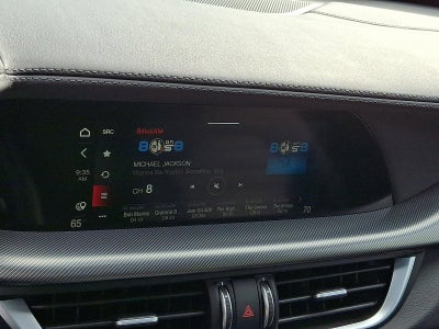 2023 Alfa Romeo Stelvio Veloce AWD