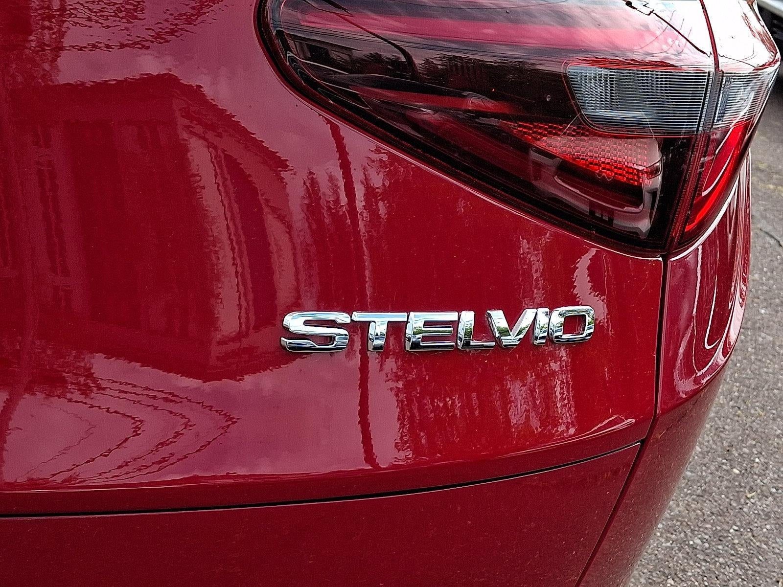 2023 Alfa Romeo Stelvio Veloce AWD