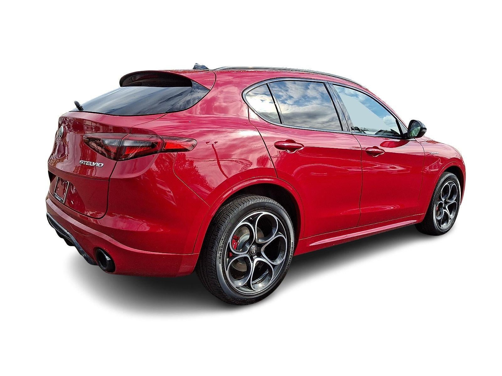 2023 Alfa Romeo Stelvio Veloce AWD