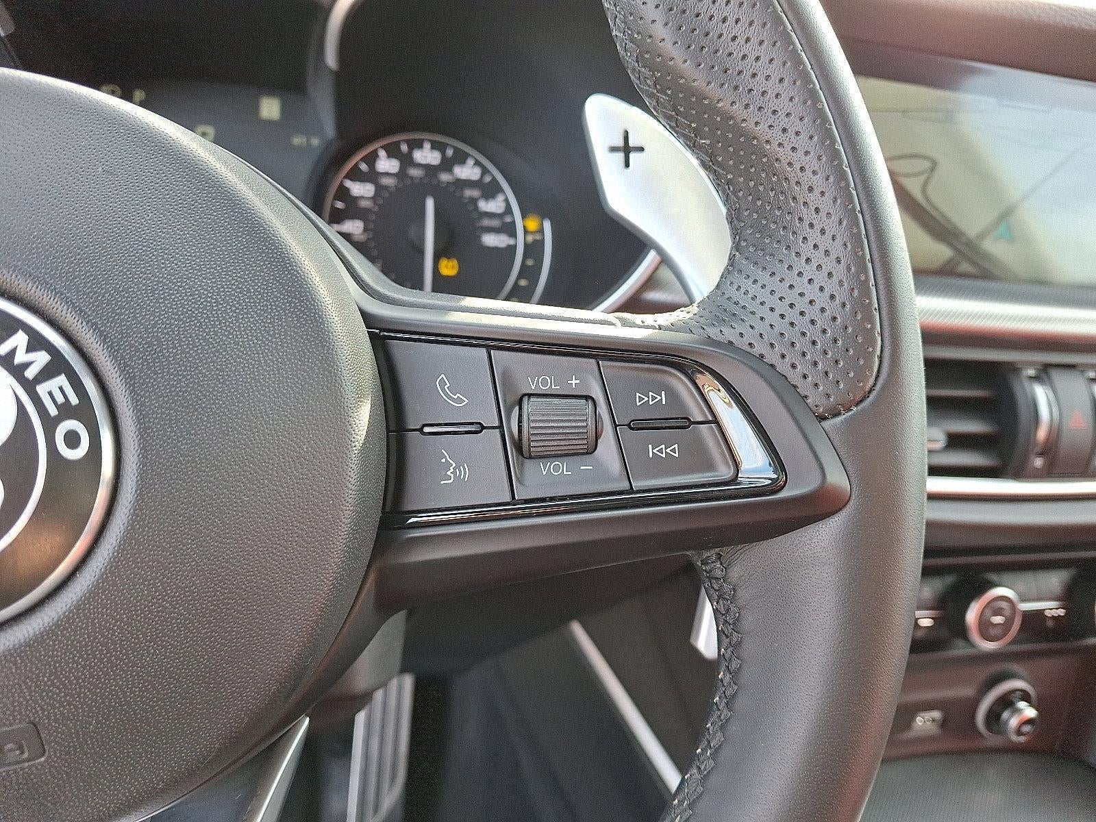 2023 Alfa Romeo Stelvio Veloce AWD