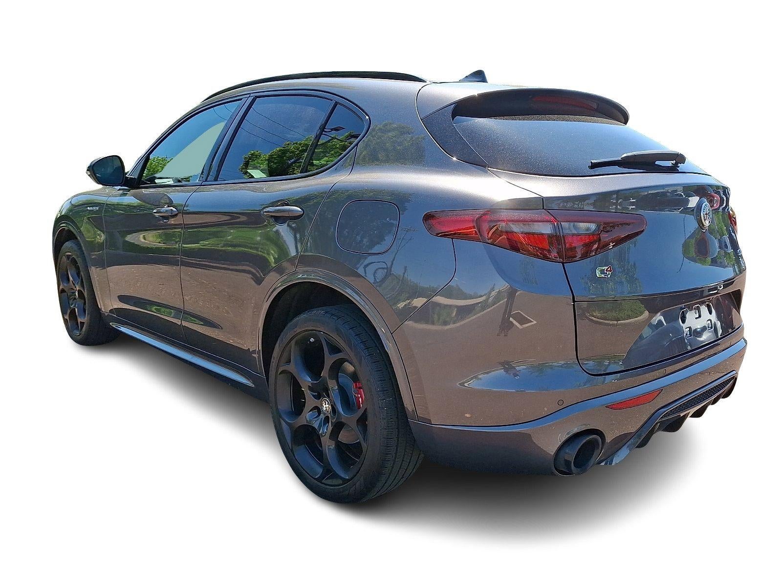 2023 Alfa Romeo Stelvio Veloce AWD