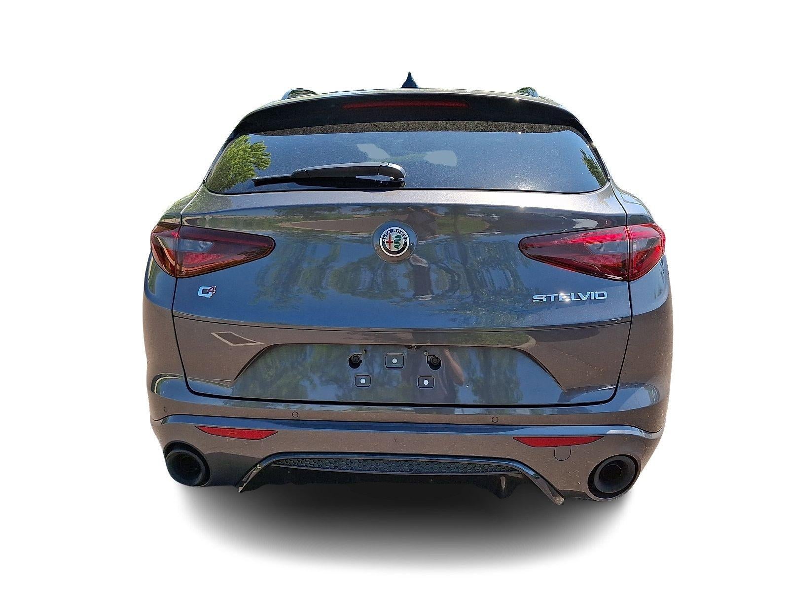 2023 Alfa Romeo Stelvio Veloce AWD