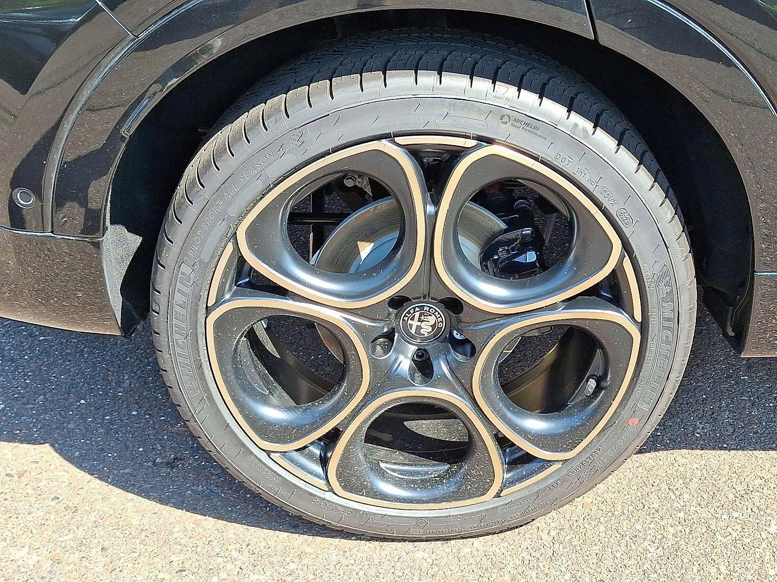 2025 Alfa Romeo Tonale Special Edition Intensa EAWD