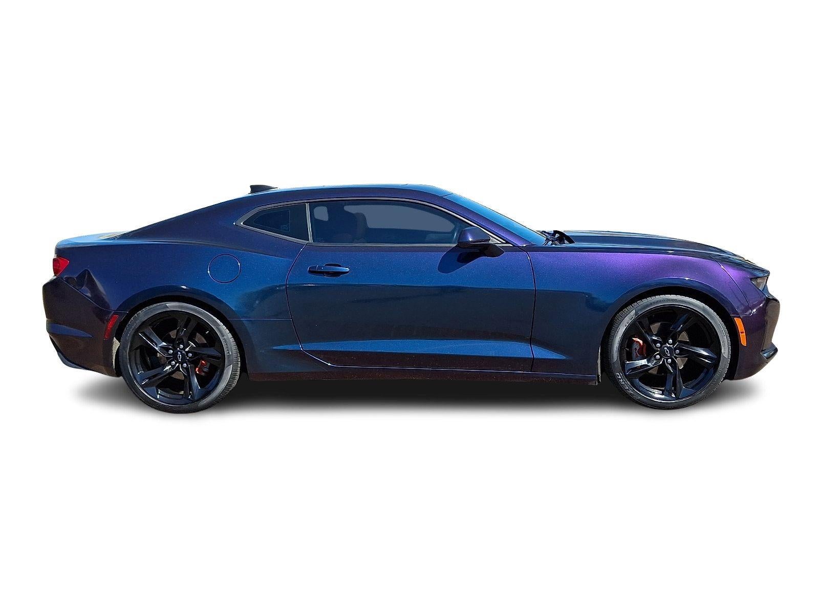 2021 Chevrolet Camaro 2dr Coupe 2LT