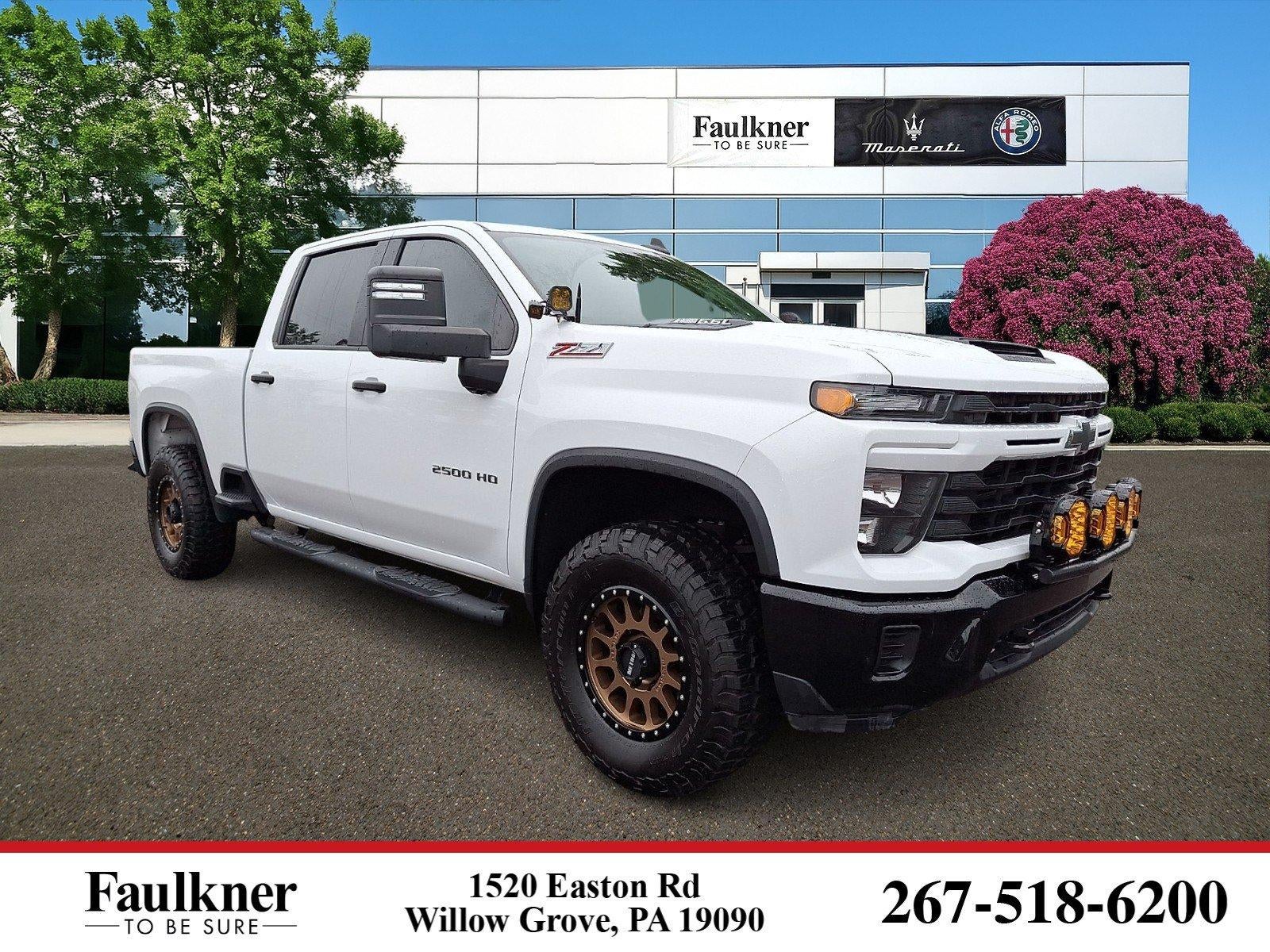 2024 Chevrolet Silverado 2500 HD Crew Cab Standard Box 4-Wheel Drive Custom