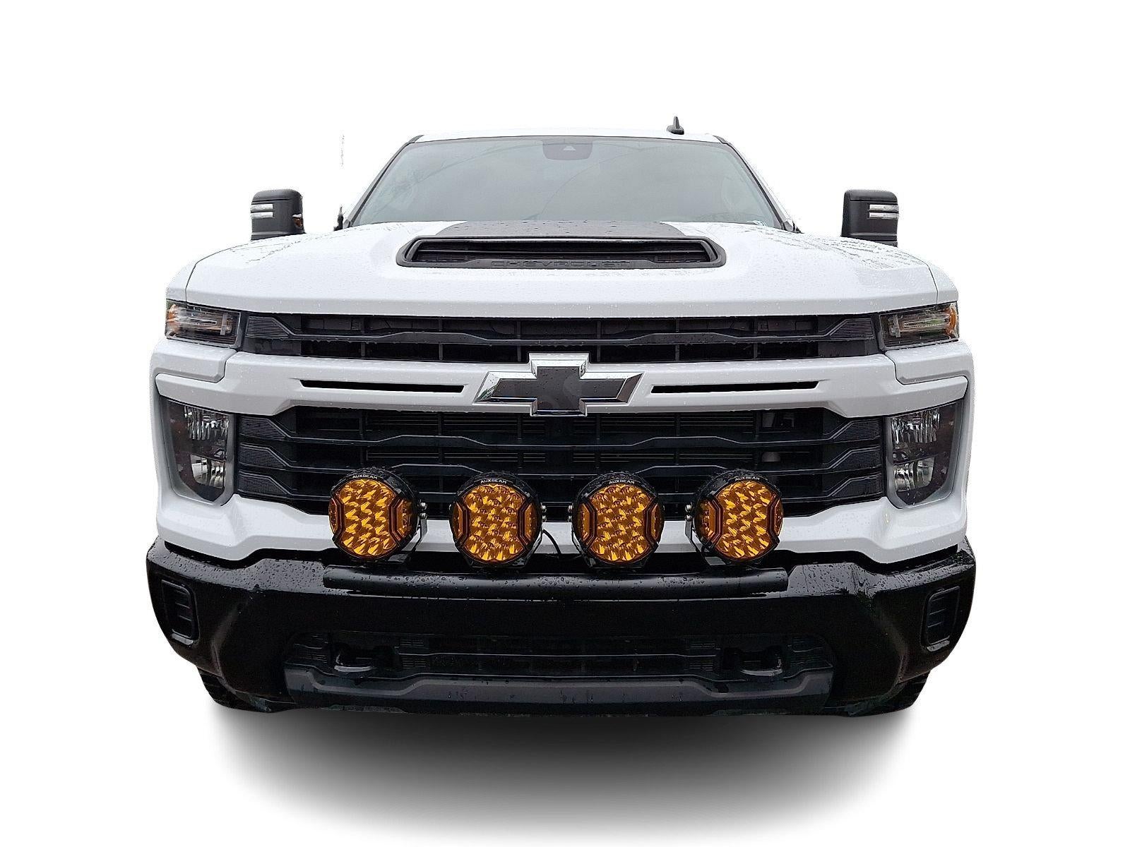 2024 Chevrolet Silverado 2500 HD Crew Cab Standard Box 4-Wheel Drive Custom