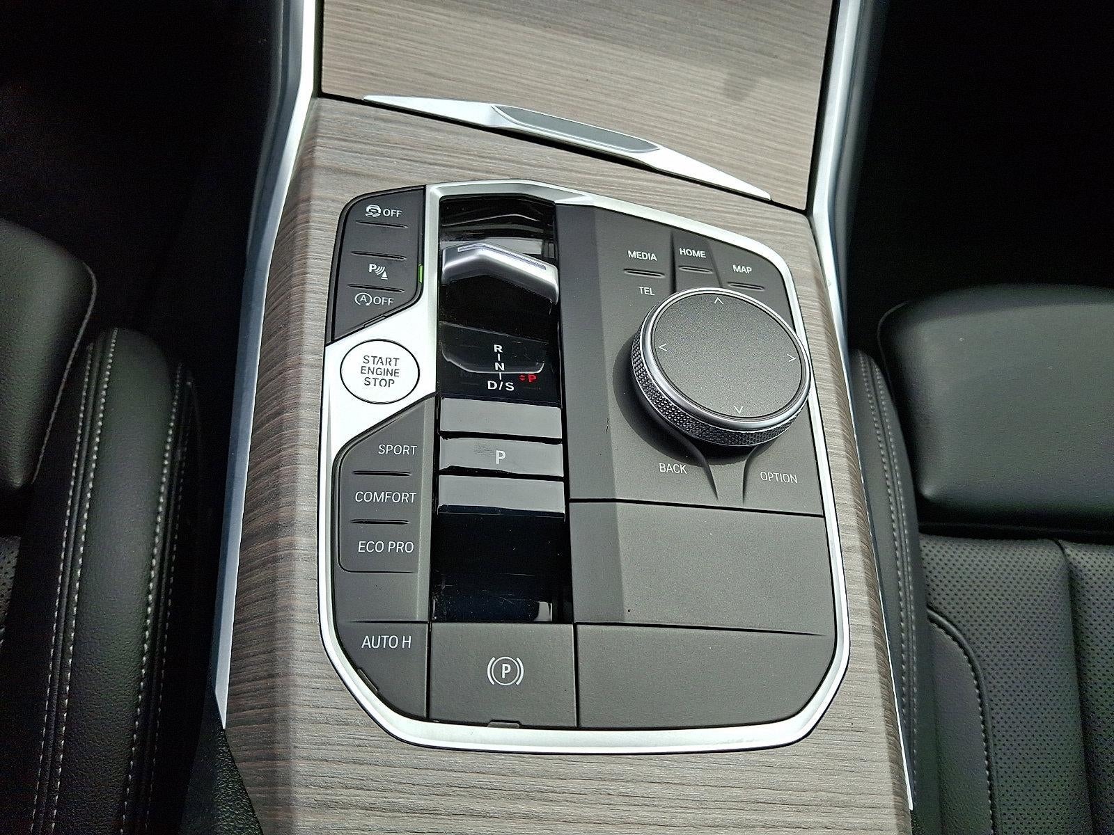 2025 BMW 330i xDrive Sedan