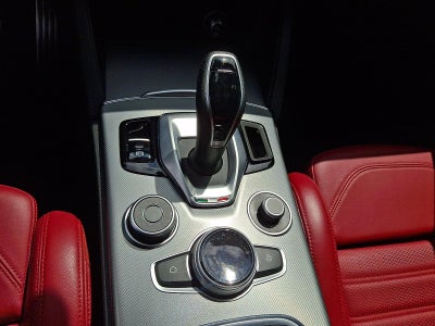 2023 Alfa Romeo Stelvio Veloce AWD