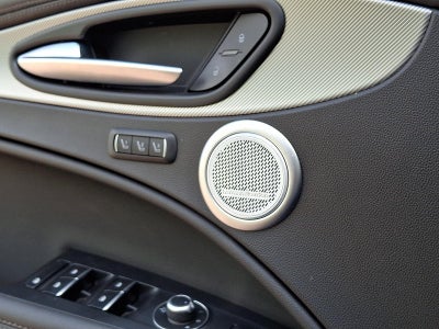 2023 Alfa Romeo Stelvio Veloce AWD