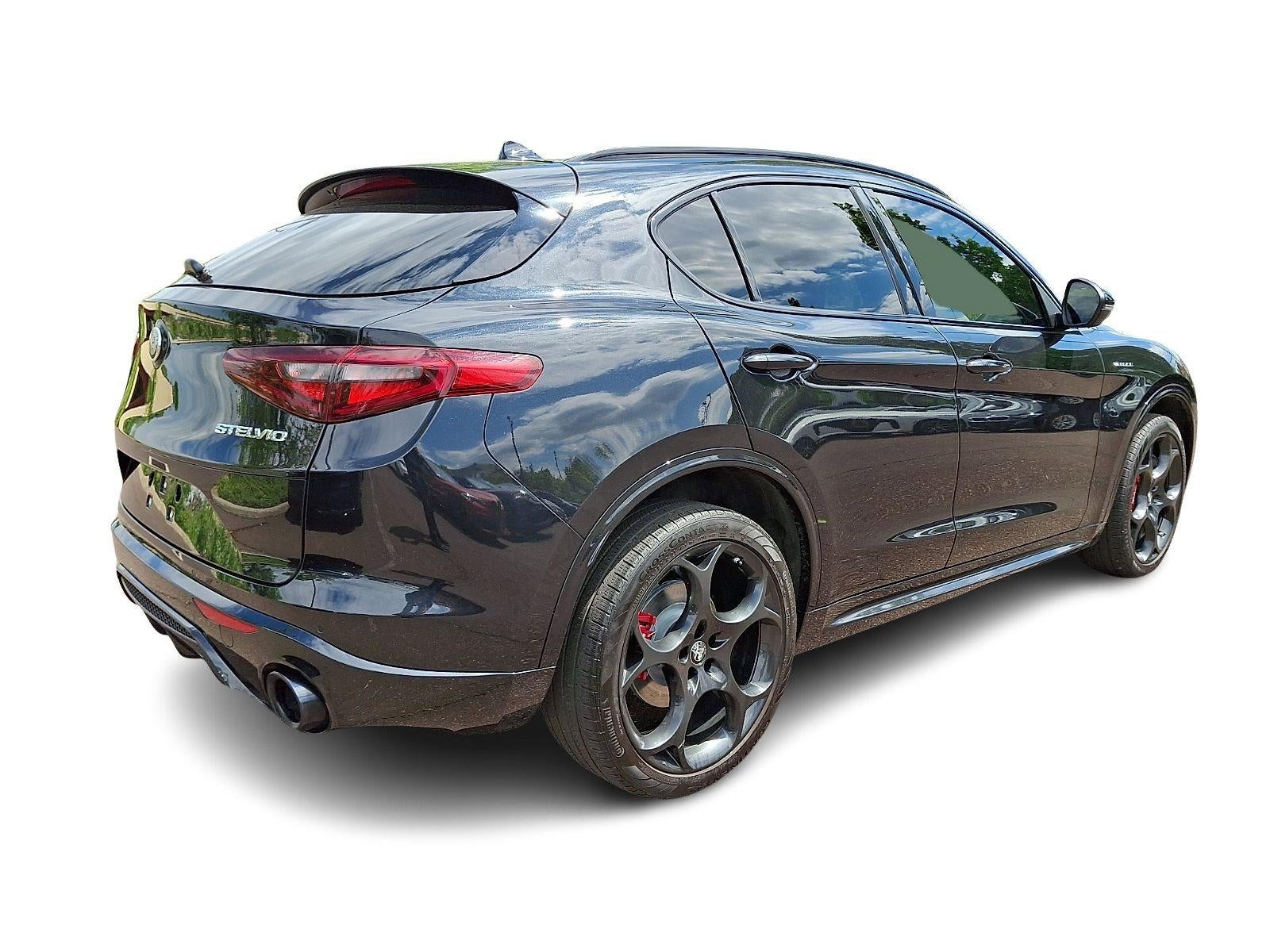 2023 Alfa Romeo Stelvio Veloce AWD