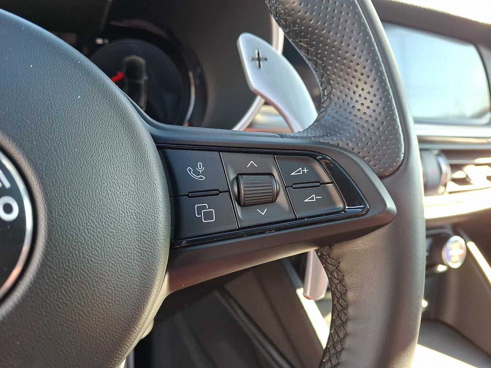 2024 Alfa Romeo Stelvio Veloce AWD
