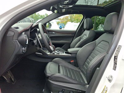 2023 Alfa Romeo Stelvio Estrema AWD