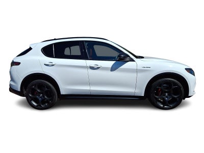 2024 Alfa Romeo Stelvio Veloce AWD