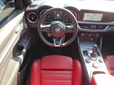 2023 Alfa Romeo Stelvio Veloce AWD