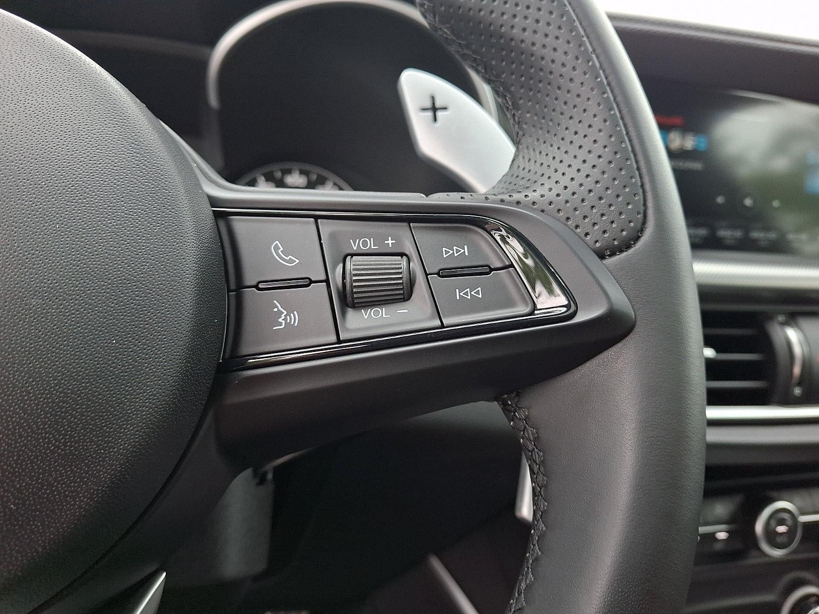 2023 Alfa Romeo Stelvio Veloce AWD
