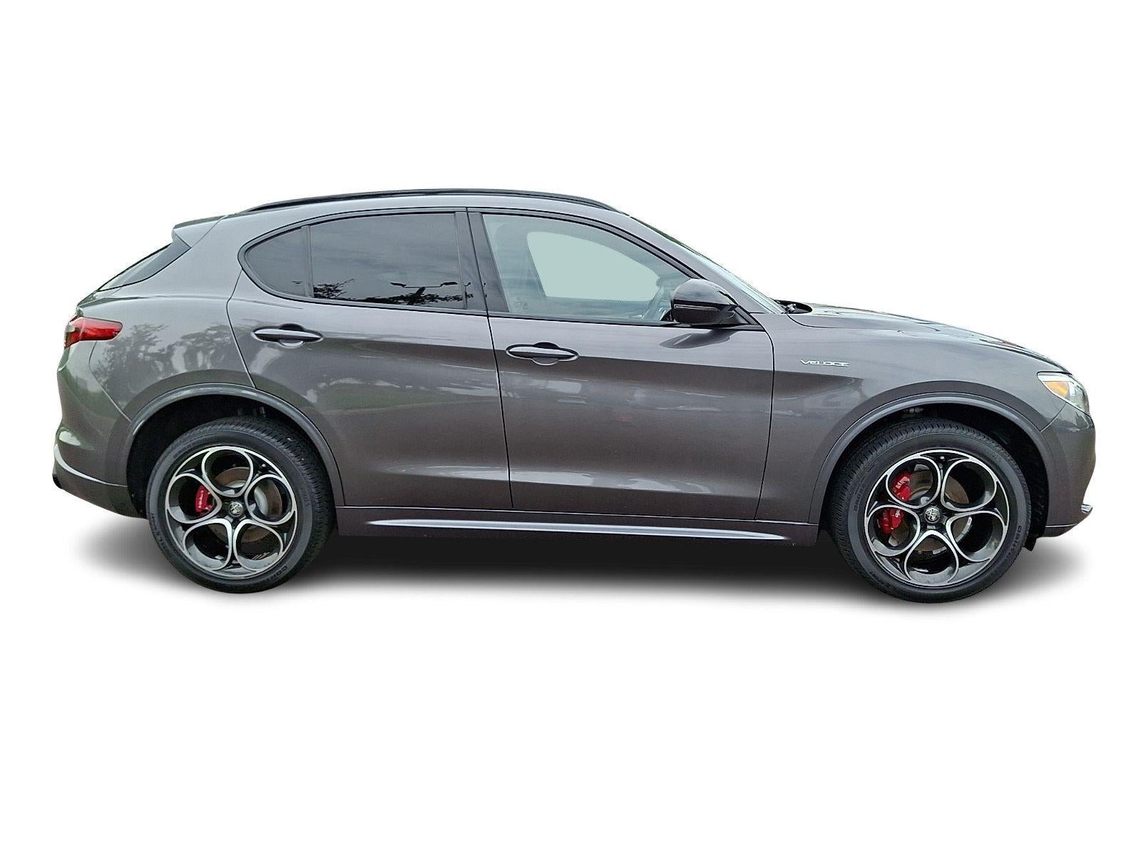 2023 Alfa Romeo Stelvio Veloce AWD