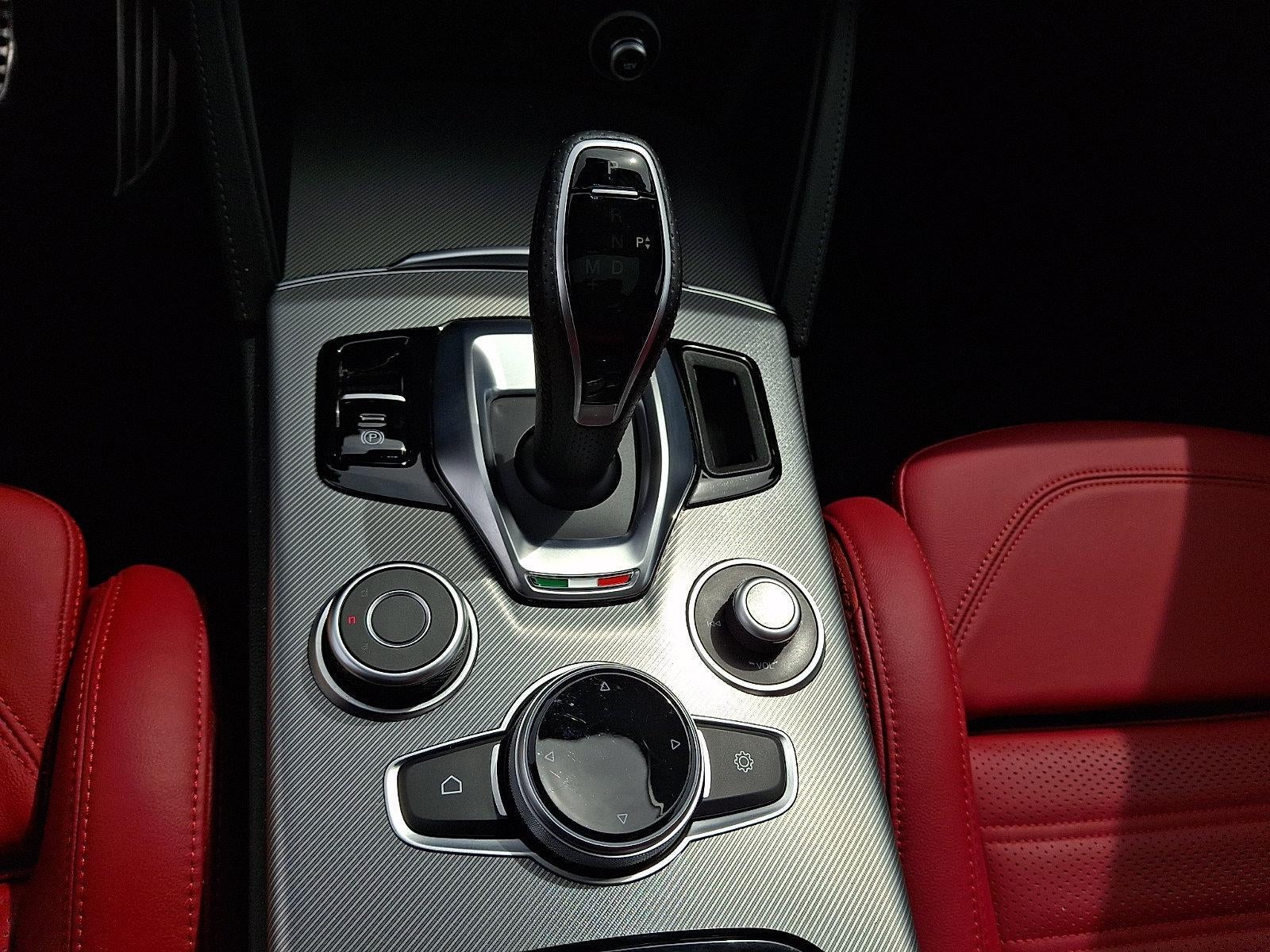2024 Alfa Romeo Stelvio Veloce AWD