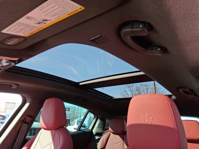 2025 Maserati Grecale AWD