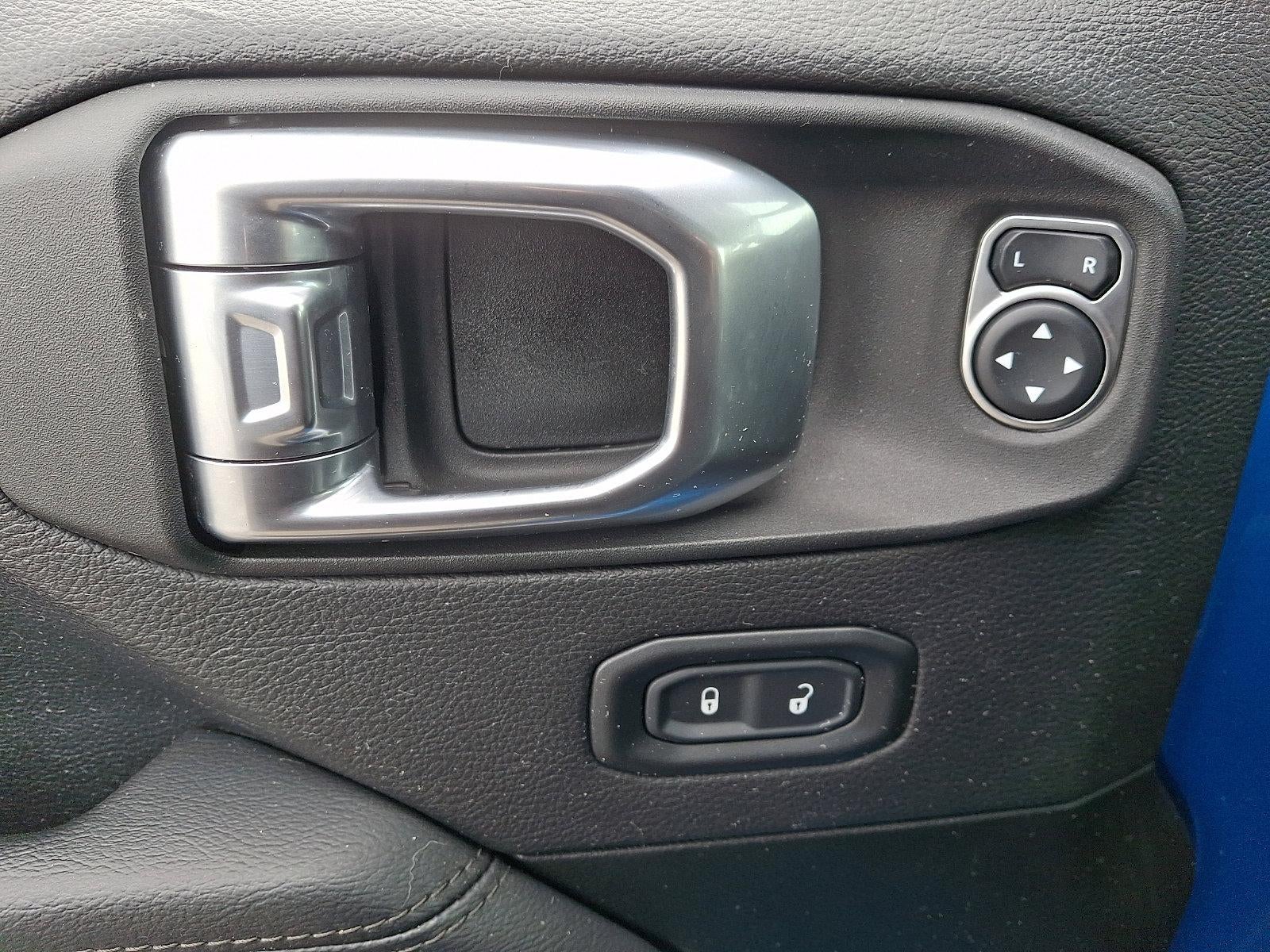 2021 Jeep Wrangler Unlimited Sahara Altitude 4x4