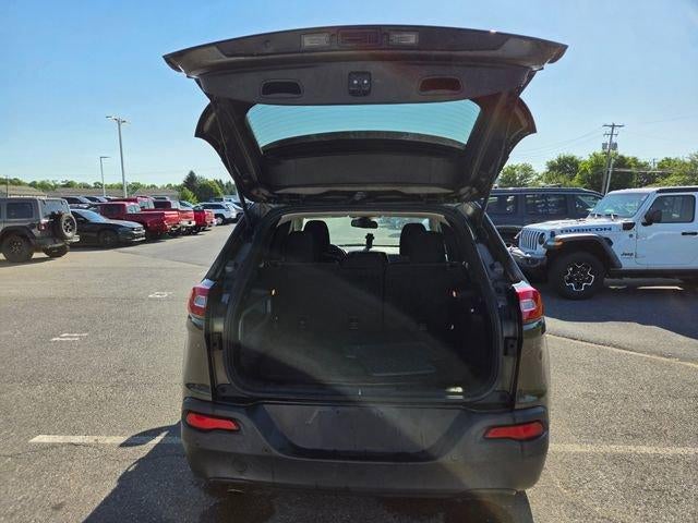 2015 Jeep Cherokee 4WD 4dr Latitude