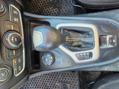 2015 Jeep Cherokee 4WD 4dr Latitude