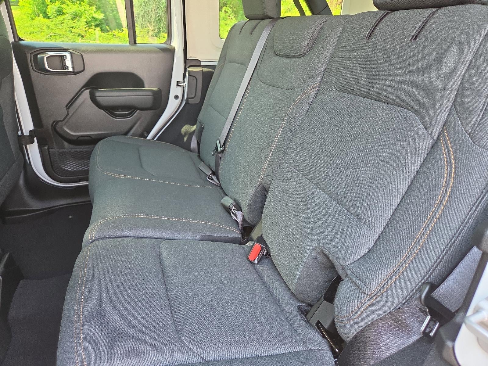 2026 Jeep Wrangler Willys 4 Door 4x4