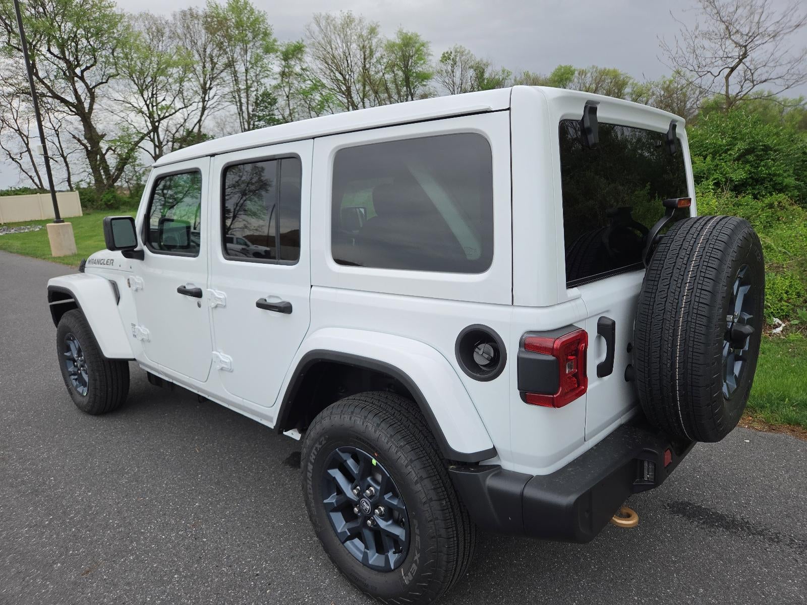 2026 Jeep Wrangler 85th Anniversary 4 Door 4x4