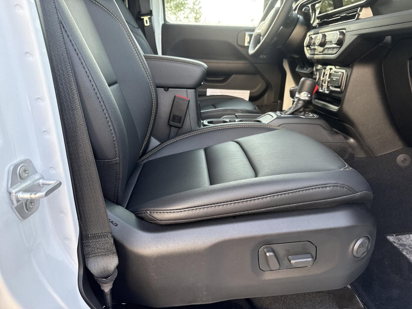 2026 Jeep Wrangler Sahara 4 Door 4x4