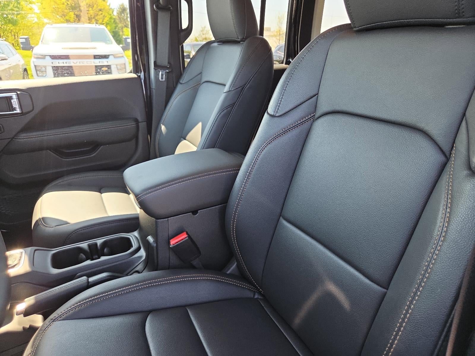 2025 Jeep Wrangler Sahara 4 Door 4x4