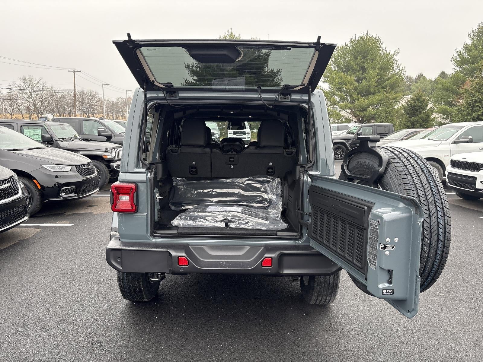 2026 Jeep Wrangler Sahara 4 Door 4x4