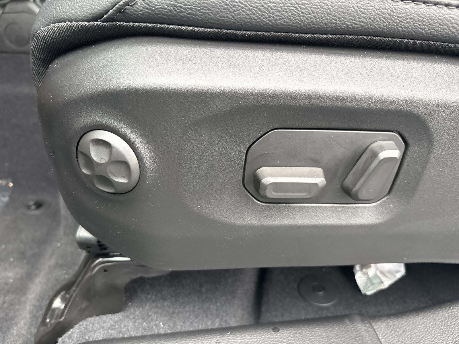 2026 Jeep Wrangler Sahara 4 Door 4x4