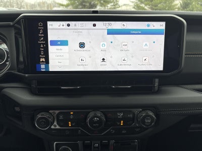 2026 Jeep Wrangler Sahara 4 Door 4x4