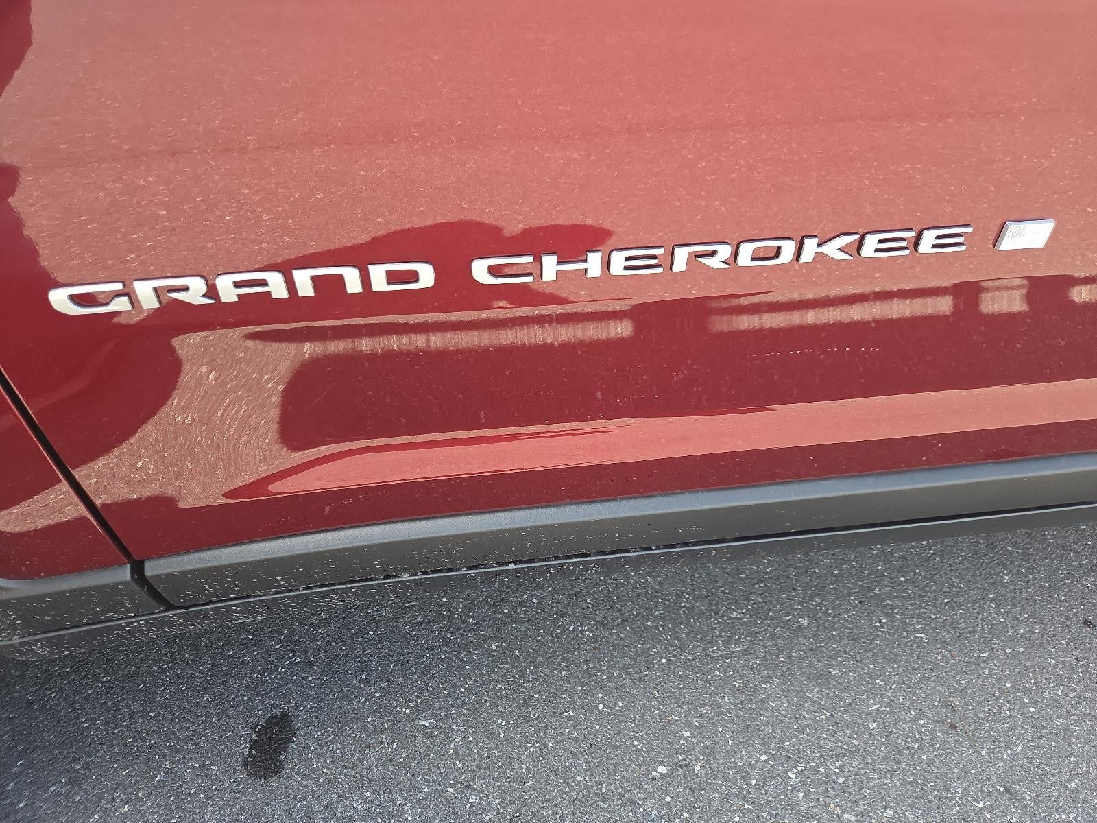 2026 Jeep Grand Cherokee Laredo X 4x4